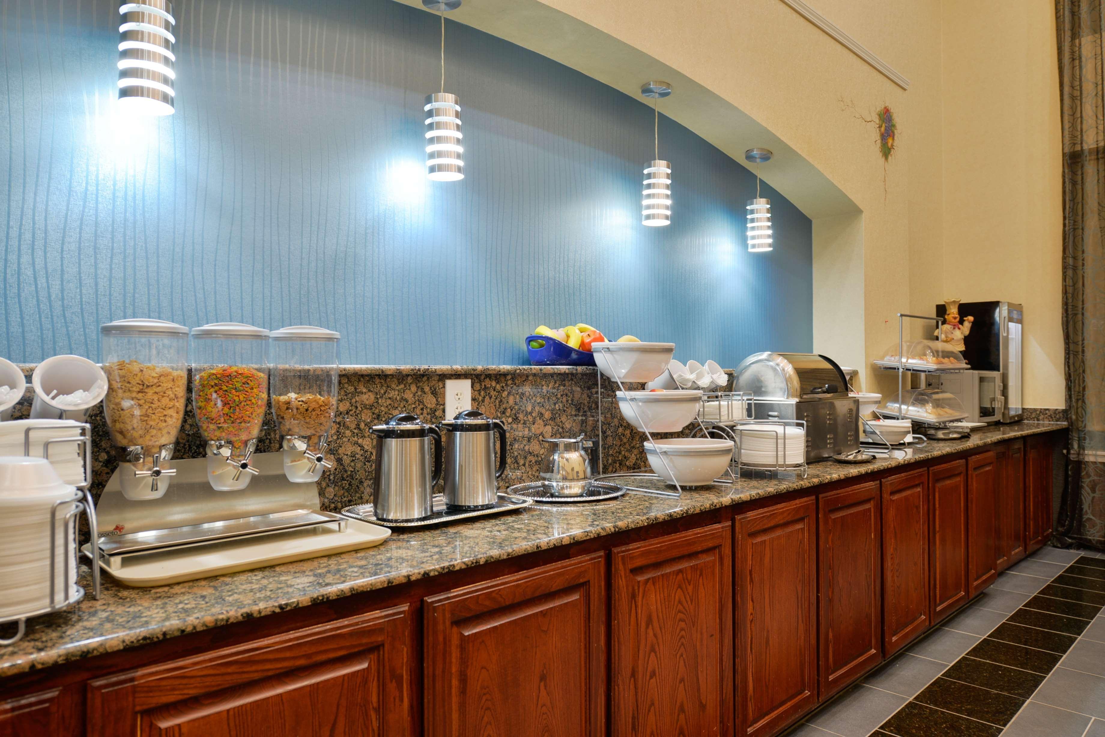 Best Western Plus Cutting Horse Inn & Suites Уедърфорд Екстериор снимка